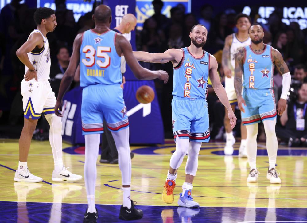 一场备受瞩 一场备受瞩